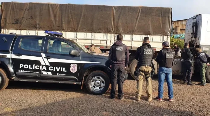 Operação Safra cumpre mandados contra quadrilha investigada por furtos de grãos em fazendas de Mato Grosso — Foto: Polícia Civil