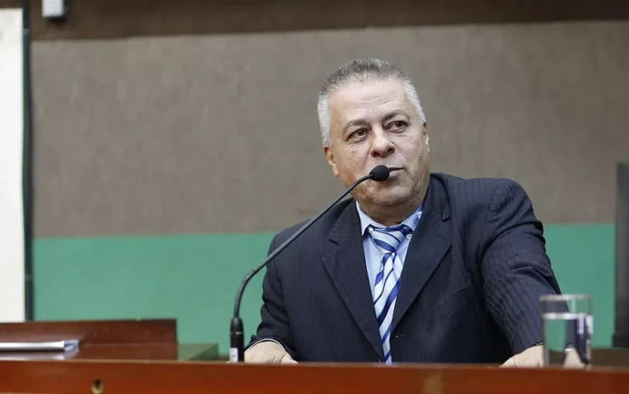 Vereador Chico 2000 é investigado pela Polícia Civil por suspeita de desvio de recursos públicos — Foto: Thiago Cesar/Secom-Câmara de Cuiabá