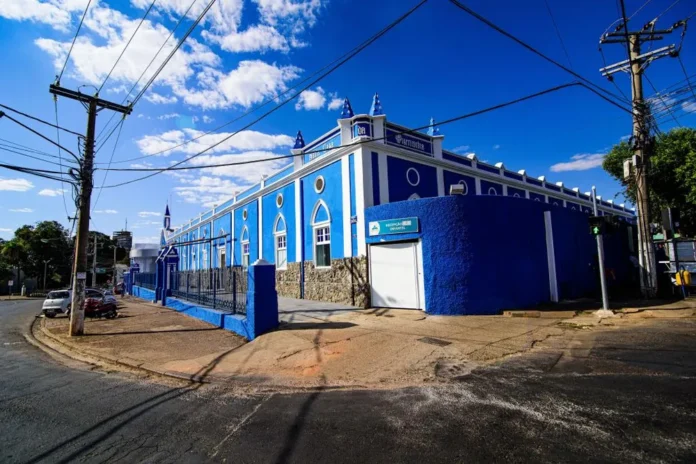 Prefeito de Cuiabá faz oferta pela Santa Casa com valor 25% menor que instituto privado — Foto: Marcos Vergueiro/Secom-MT